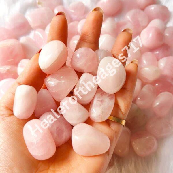 Rose-Quartz-tumbles-1.jpg