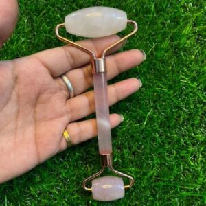 Rose Quartz Face Roller - Image 3